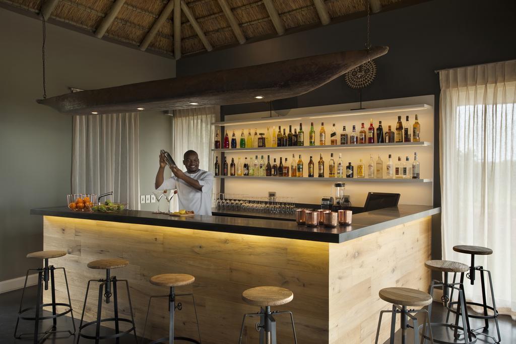 محمية ويلغيفوندين غايم Mhondoro Safari Lodge & Villa المظهر الخارجي الصورة