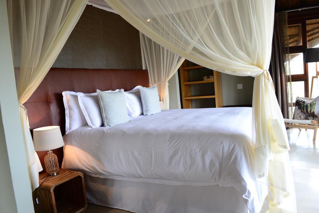 محمية ويلغيفوندين غايم Mhondoro Safari Lodge & Villa المظهر الخارجي الصورة