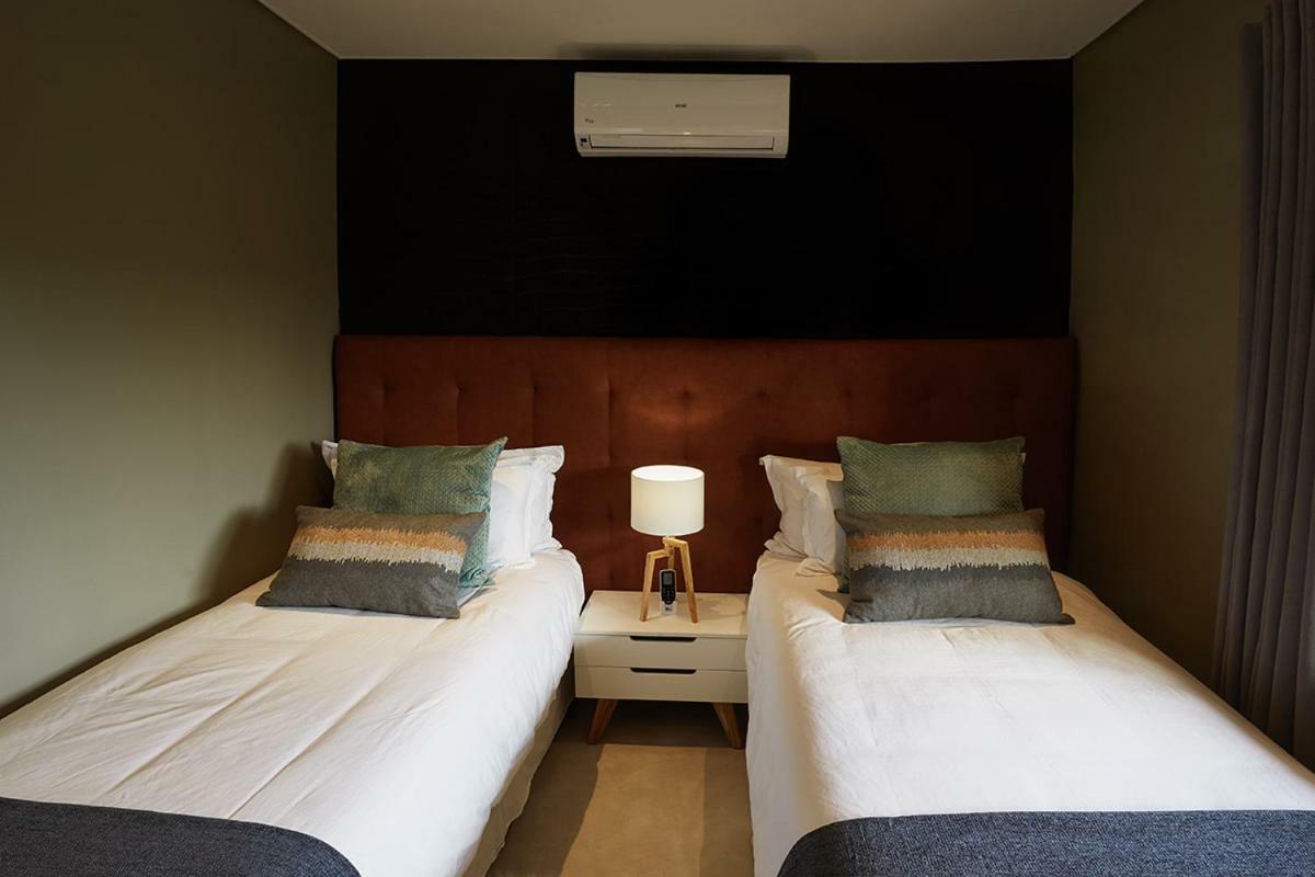 محمية ويلغيفوندين غايم Mhondoro Safari Lodge & Villa المظهر الخارجي الصورة